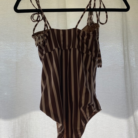 Acacia full piece rare style - Picture 2 of 2